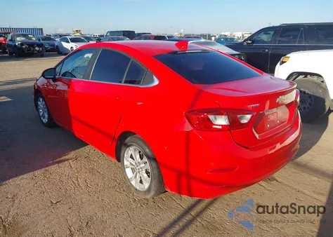 2019 Chevrolet Cruze Lt from USA, damaged, VIN 1G1BE5SM1K7122831